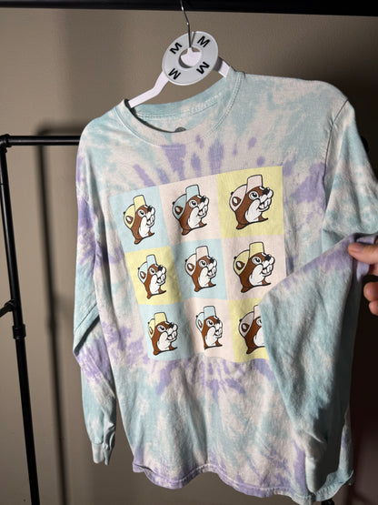 (Size M) Buc-ee’s Tie-Dye Graphic Long-Sleeve