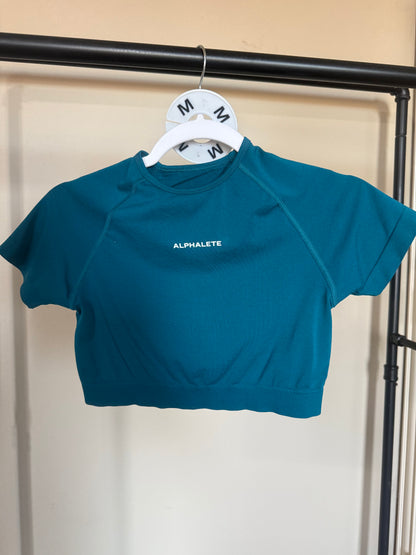 (Size M) Alphalete Seamless Top