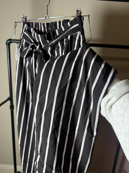 (Size M) Striped Dressy Pants