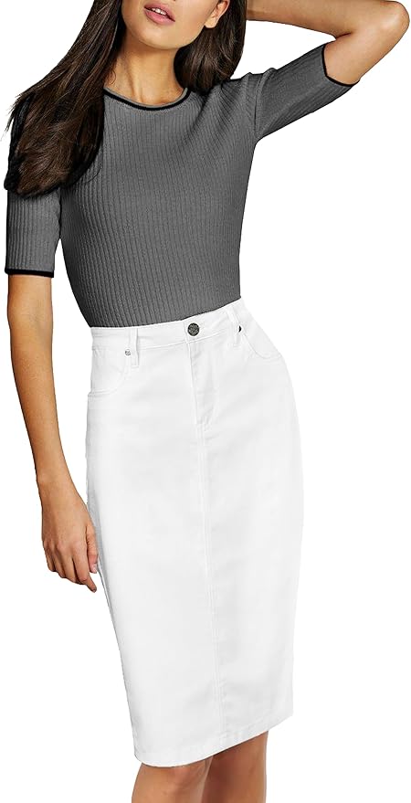 White Pencil Skirt - Size 6 (NWT)