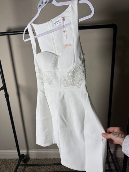 (Size S) Hello Molly White Engagement Photo Dress