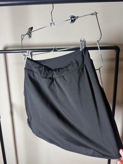 (Size S) Black Athletic Skort