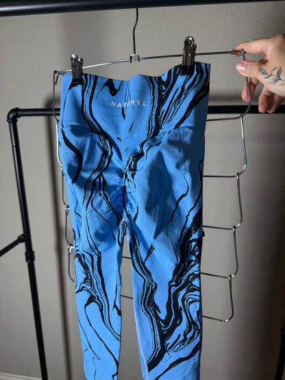 (Size S) Naturyl Blue & Black Marble Leggings