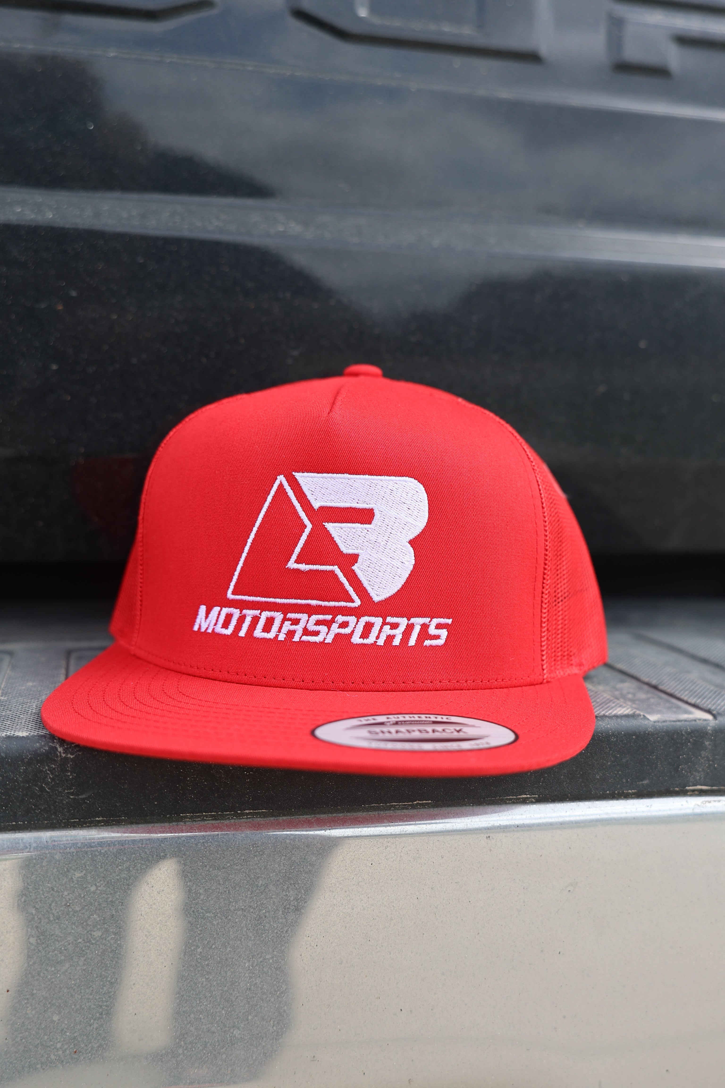 Red & White Flatbill
