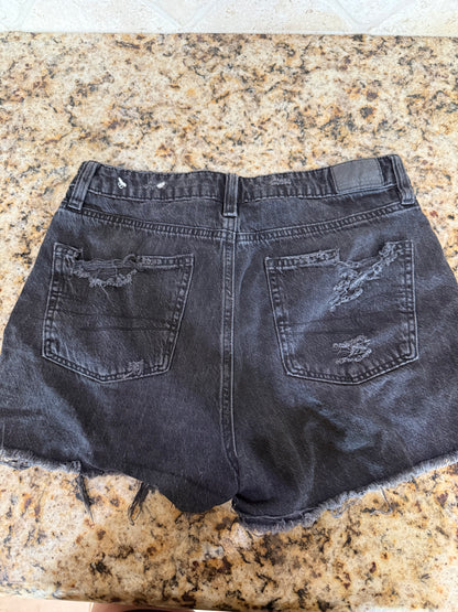 (Size W4) American Eagle Shorts